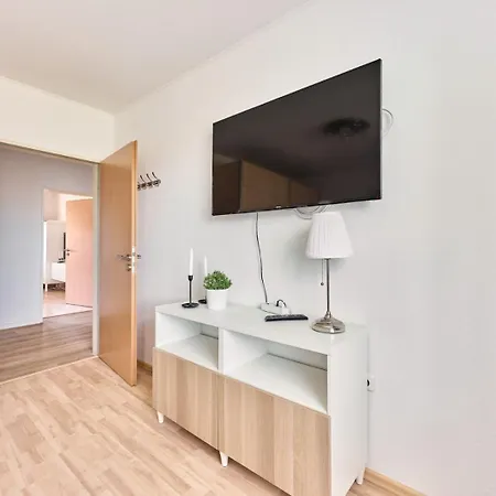 Ida, The Suburban Nearby Cologne